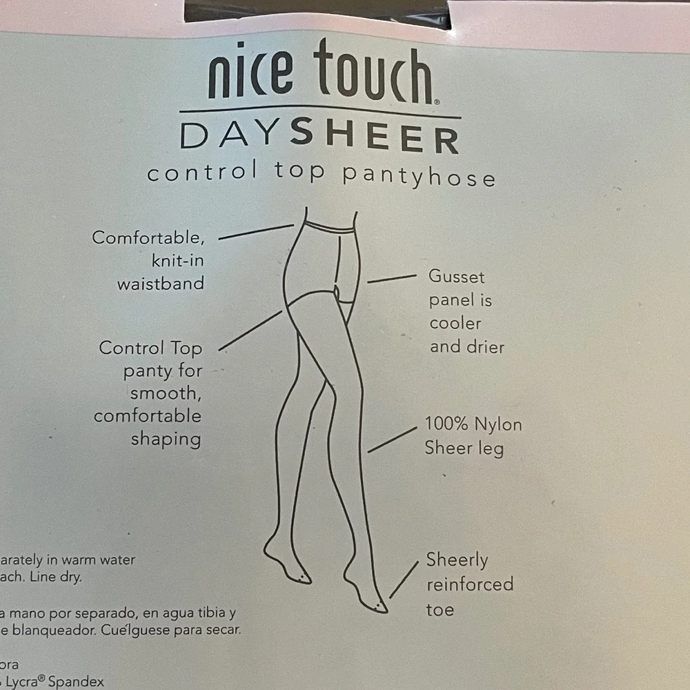 Hug-Alon Nice Touch Daysheer Control Top‎ Pantyhose Gentle Brown sz E